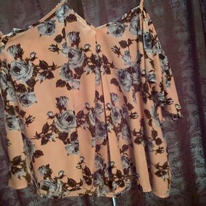 Pink floral cold shoulder flowy shirt - large